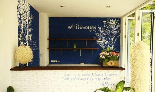White@Sea Resort Ban Phe Exterior photo